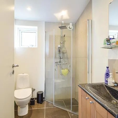 3 Bedroom Beautiful In Fårvang