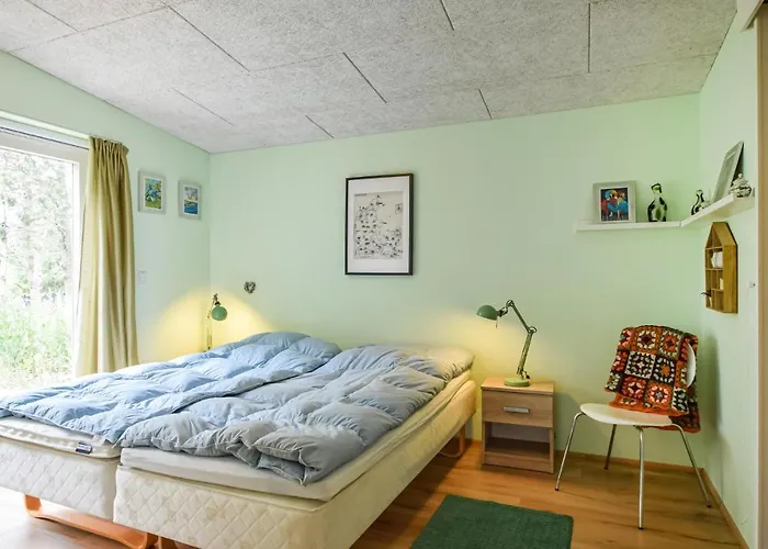 Дом отдыха 3 Bedroom Beautiful In